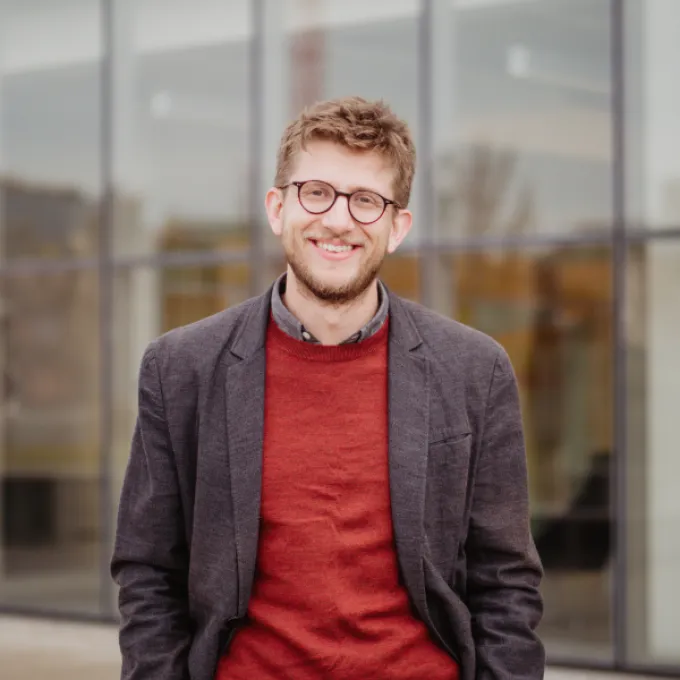 "An image of Nathaniel Jones"